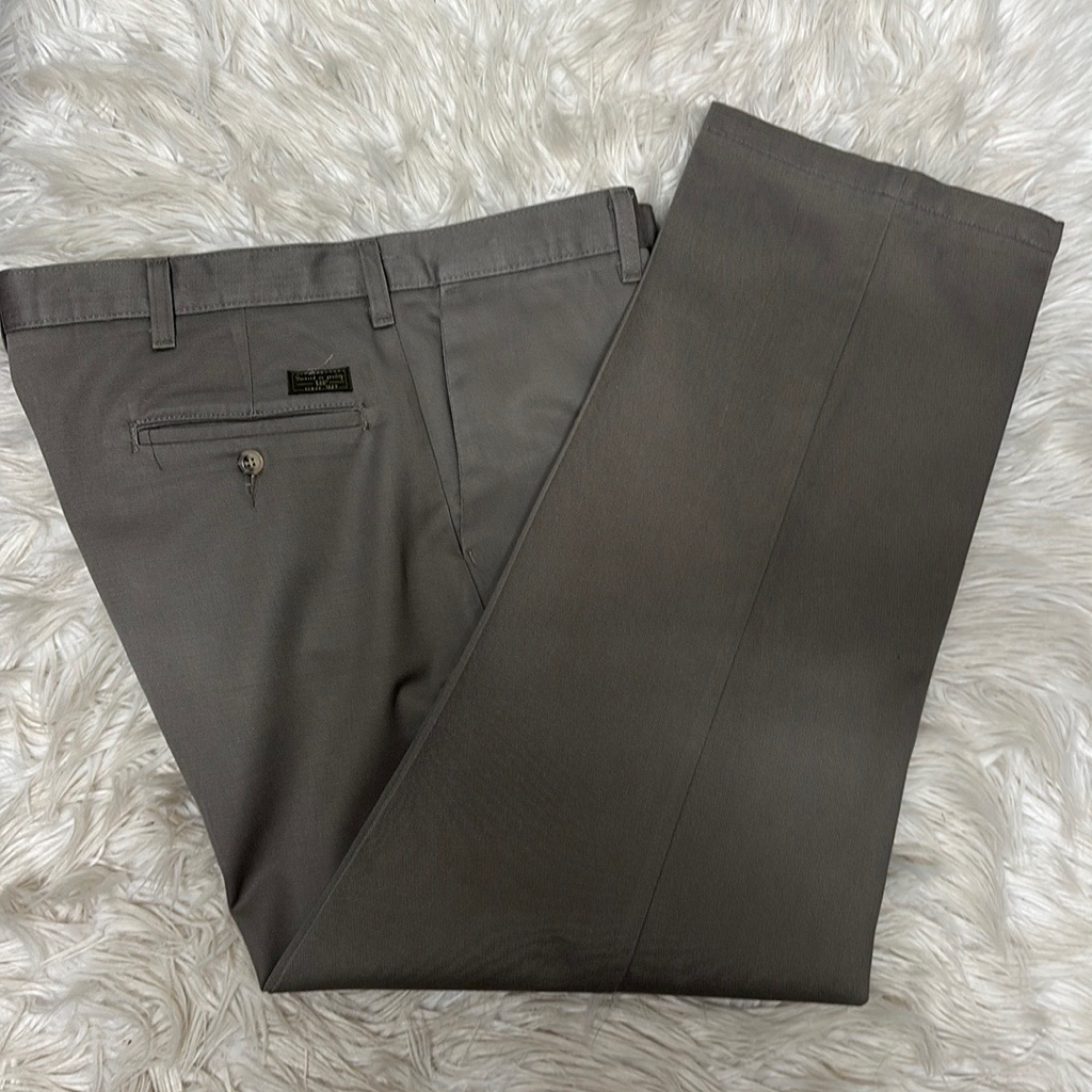 Lee Slacks